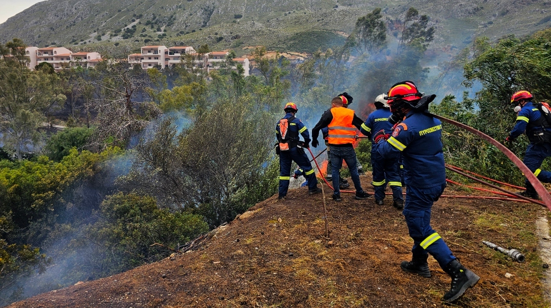 Χανιά: Χωρίς ενεργό μέτωπο η φωτιά