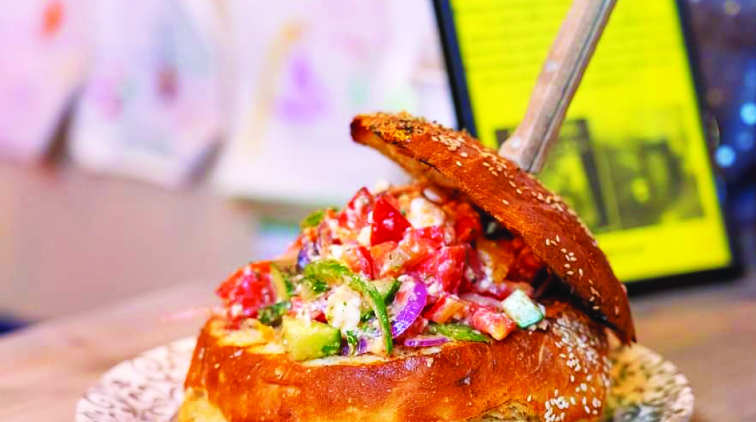 Μίμης και Άννα: Μεζεδοπωλείο όπως πρέπει