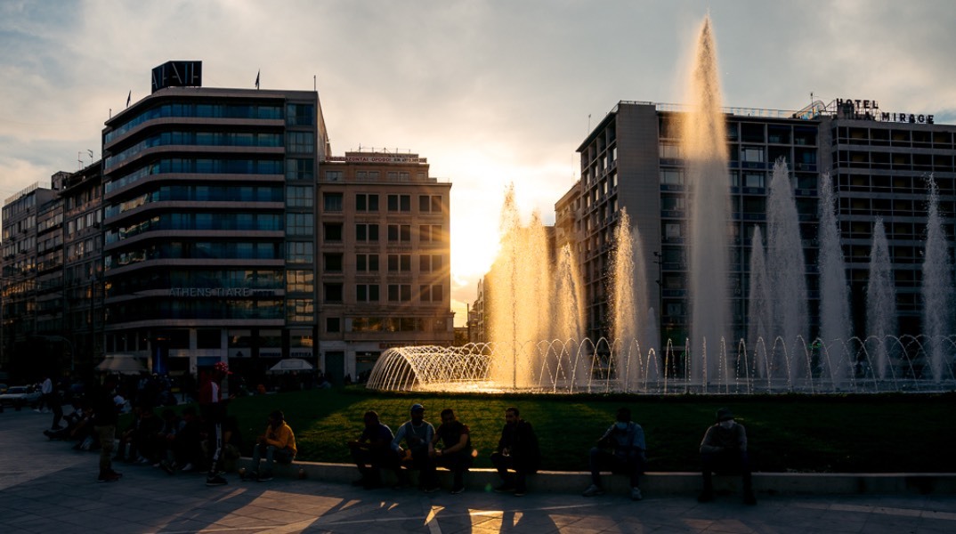  Art in your Hands Project: Η Αθήνα μέσα από τον φακό της Motorola 