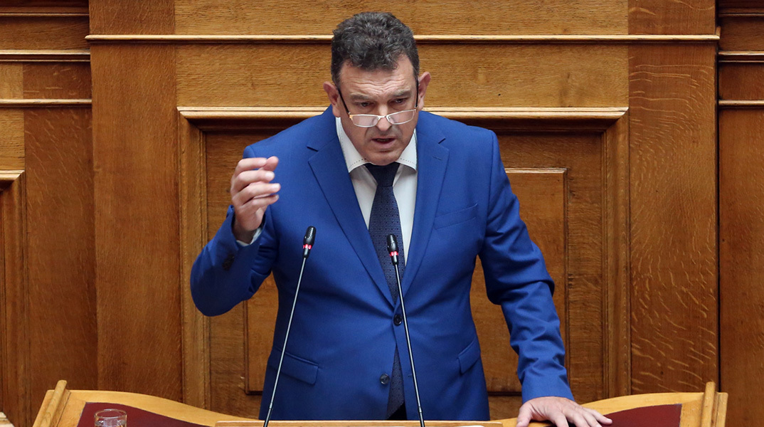 Καταδικάζω τη βία σε βάρος βουλευτών της Νίκης, αλλά…