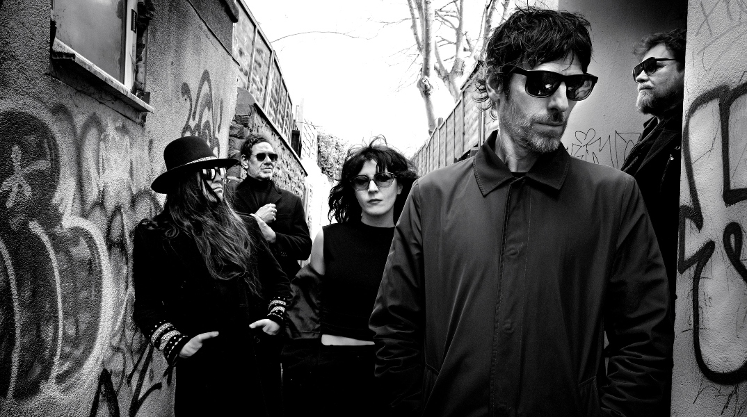 Archive: Συνέντευξη με τους Darius Keeler και Dave Pen - Οι επανακυκλοφορίες των άλμπουμ, τα προβλήματα υγείας, οι πολυαναμενόμενες συναυλίες τους στην Ελλάδα.