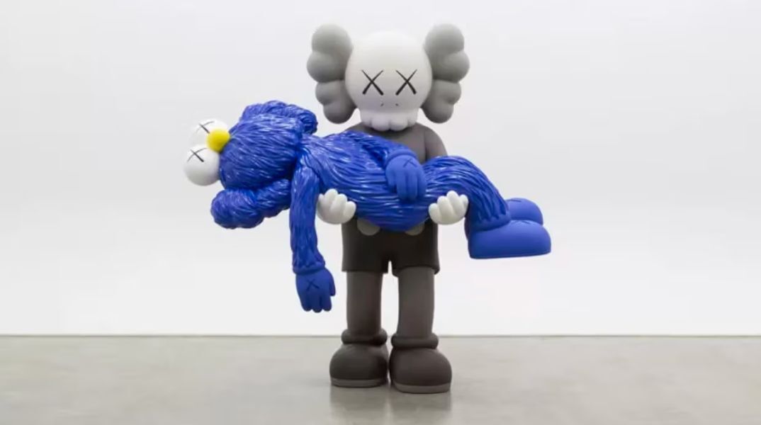 «KAWS + Warhol»: Κοινή έκθεση έργων του Άντι Γουόρχολ και του KAWS στο μουσείο του πρωτοπόρου της ποπ αρτ στις ΗΠΑ.