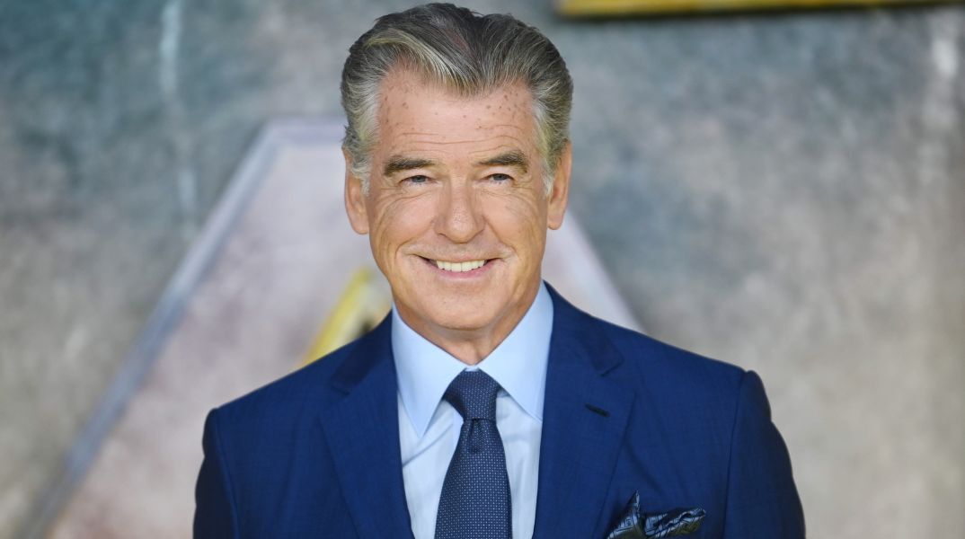 O Πιρς Μπρόσναν επιστρέφει ως κατάσκοπος στο θρίλερ «In The Wind» - Το σενάριο και οι συντελεστές της ταινίας του Σάιμον Μπάρι.