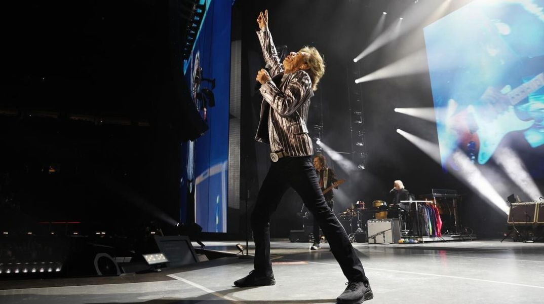 Οι Rolling Stones ξεκίνησαν περιοδεία στην Αμερική και τον Καναδά με πρώτο τους σταθμό το Χιούστον - Συνέρρευσαν οι θαυμαστές του θρυλικού συγκροτήματος. 