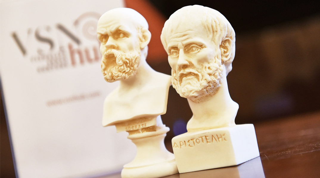 Πλάτωνας ή Αριστοτέλης