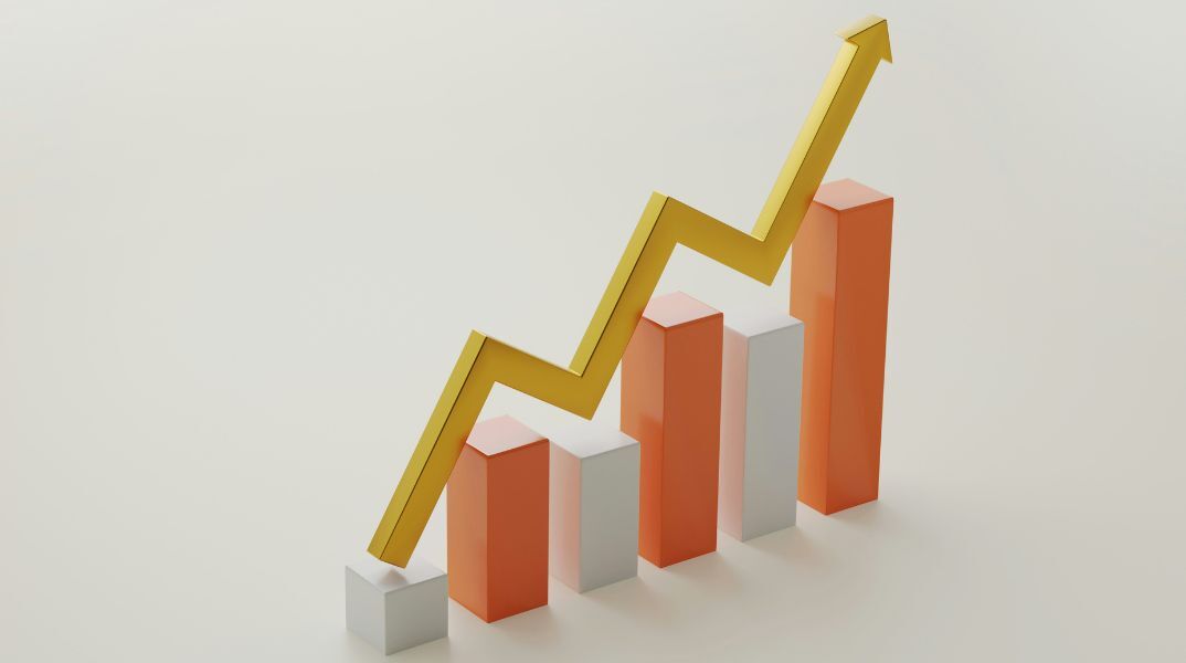 Πρόγραμμα Σταθερότητας: Κατατέθηκε στην Κομισιόν - Ανάπτυξη 2,5% φέτος - Οι δημοσιονομικές προβλέπεις για το 2024 και το 2025.