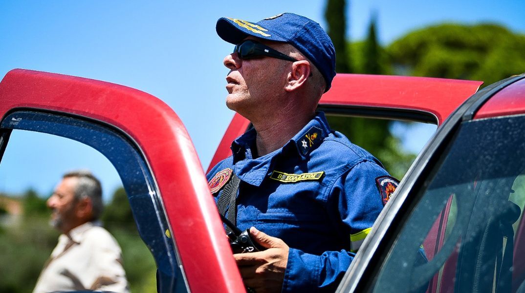 Αργολίδα: Πυρκαγιά καίει δασική έκταση στην περιοχή Προσύμνη - Ισχυρές δυνάμεις της Πυροσβεστικής επιχειρούν στο σημείο. 