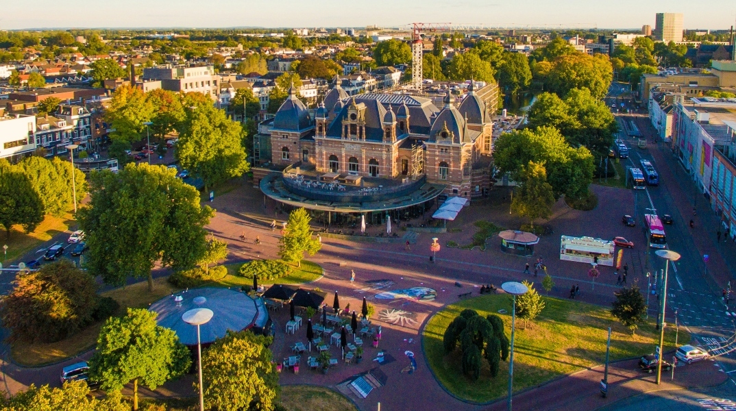Ολλανδία: Πόλη διαγράφει χρέη δημοτών της από δάνεια