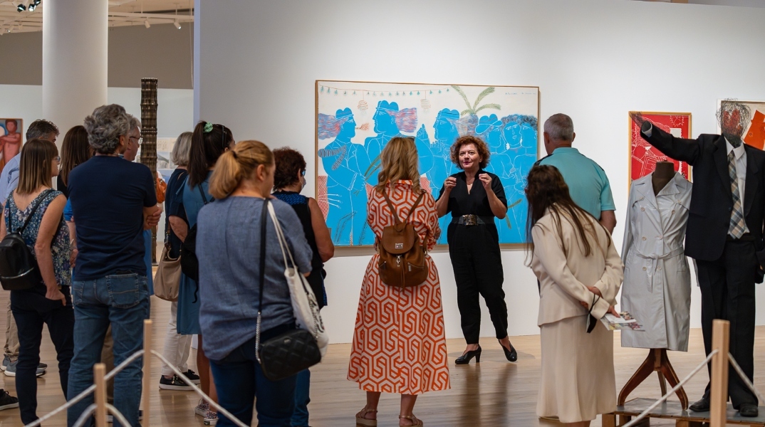 "Αστυγραφία, Η ζωή της πόλης τις δεκαετίες 1950-1970": ξενάγηση στην έκθεση της ΕΠΜΑΣ από την Συραγώ Τσιάρα