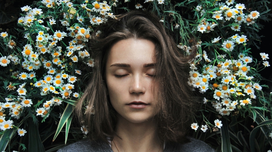 Τσίμπλες: Αυτό που πραγματικά συμβαίνει στα μάτια μας, όταν κοιμόμαστε