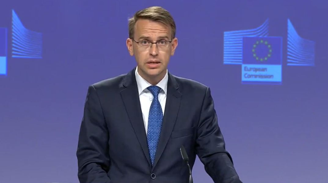 Η Κομισιόν καλεί τις νεοεκλεγμένες Αρχές της Βόρειας Μακεδονίας να συνεχίσουν να πείθουν ότι είναι αφοσιωμένες στο ευρωπαϊκό μέλλον της χώρας τους.