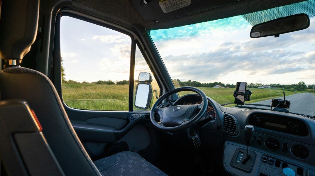 ΣτΕ: Πράσινο φως για την κυκλοφορία των mini bus αυτοκινήτων - Δικαιώθηκαν οι επιχειρήσεις που δραστηριοποιούνται στον χώρο.