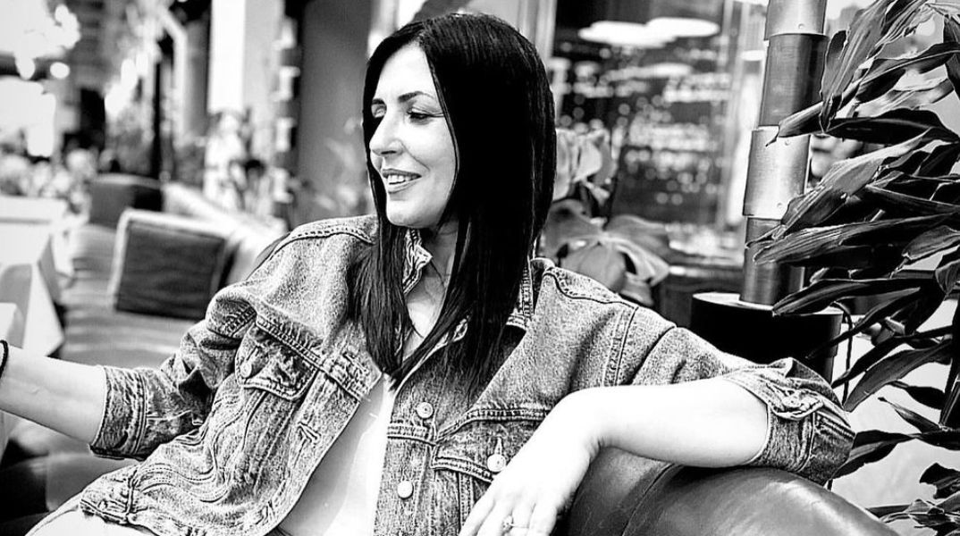 Όλγα Βλαχοπούλου: Διαγνώστηκε με καρκίνο η γνωστή στιχουργός - Στέλνει ηχηρό μήνυμα για την πρόληψη με ανάρτησή της από το νοσοκομείο.