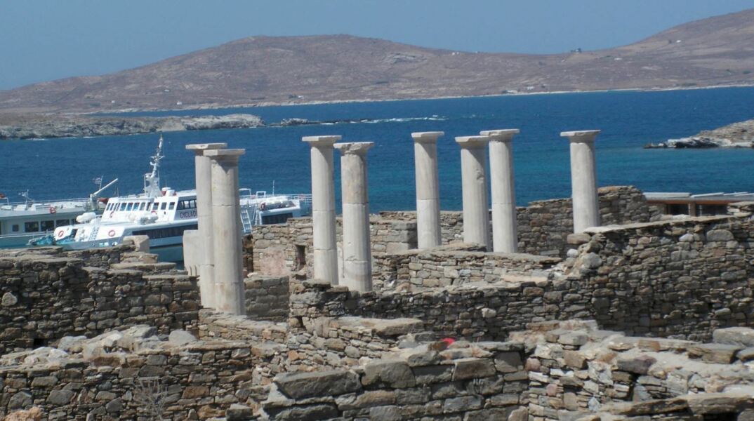 Συνολάκης: «Ένα κομμάτι της Δήλου θα βυθιστεί μετά από 50 χρόνια»