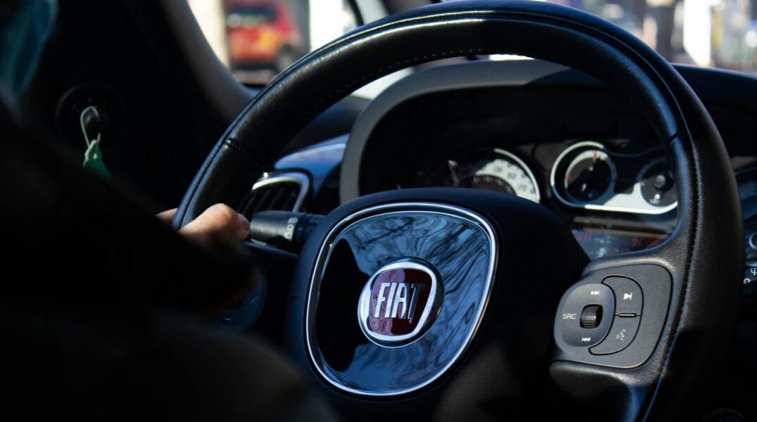 Τιμόνι αυτοκινήτου της μάρκας Fiat