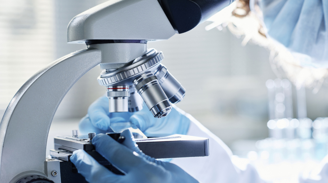 Παγκόσμια Ημέρα Κλινικών Μελετών: 71 υπό ανάπτυξη εμβόλια και φάρμακα από τη GSK 