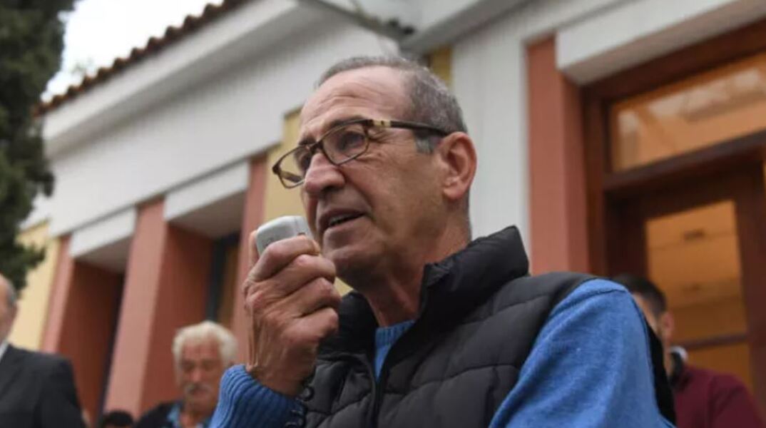 Πέθανε ο Γιώργος Λαμπράκης - «Εφυγε» 61 χρόνια μετά την απόπειρα δολοφονίας του πατέρα του