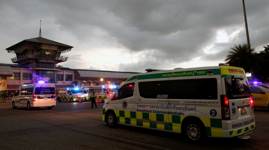 Έπεσε 54 μέτρα σε 4,6 δευτερόλεπτα το αεροσκάφος της Singapore Airlines