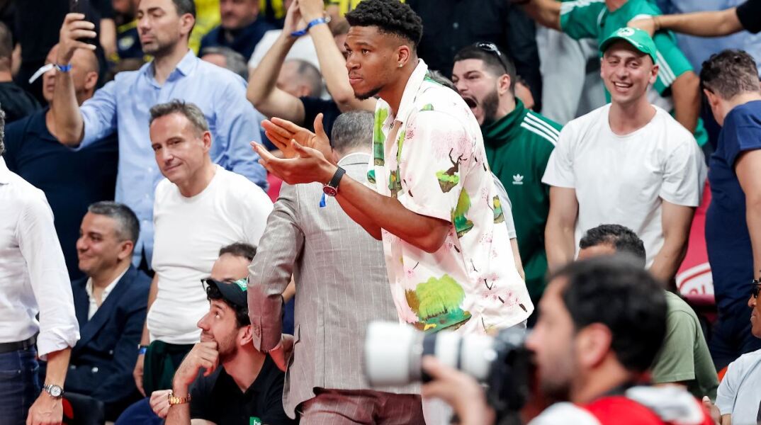 Αντετοκούνμπο σε Αταμάν: Είσαι ο Νο.1