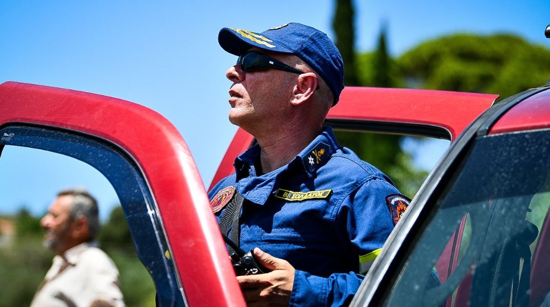 Φωτιά στην Κερατέα: Εκδόθηκε 112 για εκκένωση προς Ανάβυσσο - Ισχυρές δυνάμεις της Πυροσβεστικής επιχειρούν στο σημείο.