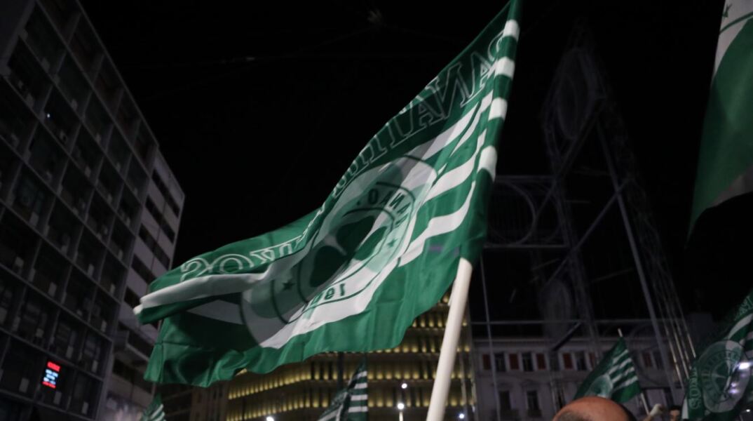 «Πρασίνισε» η Ομόνοια - Ολονύκτιοι πανηγυρισμοί για το 7ο αστέρι του Παναθηναϊκού