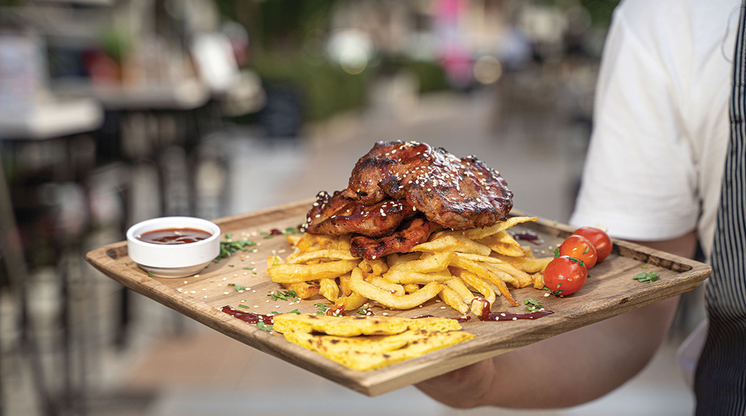 Πιάτσα καλαμάκι