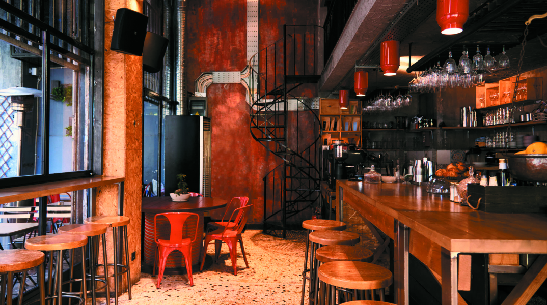 Warehouse: Γενέθλια 10 χρόνων για το αγαπημένο στέκι