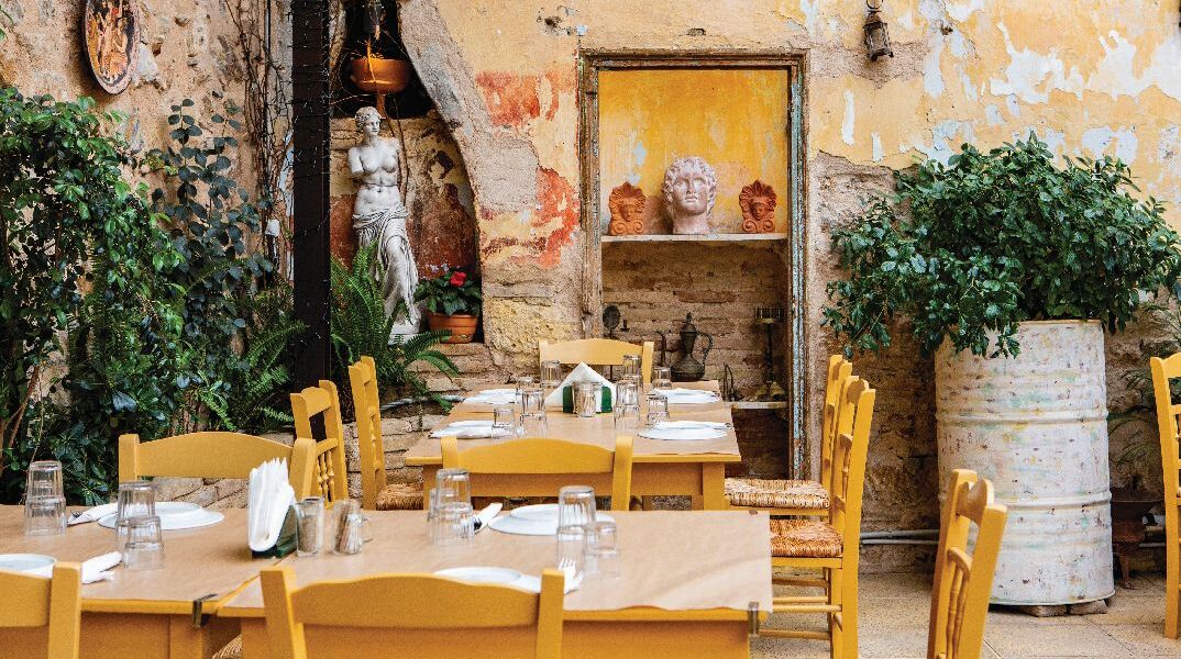 Το Αυγό του Κόκκορα