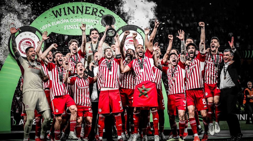 Ολυμπιακός: Ο ευρωπαϊκός Τύπος υποκλίνεται στους Πειραιώτες - Η κατάκτηση του Conference League πρωταγωνιστεί στα μεγαλύτερα ΜΜΕ