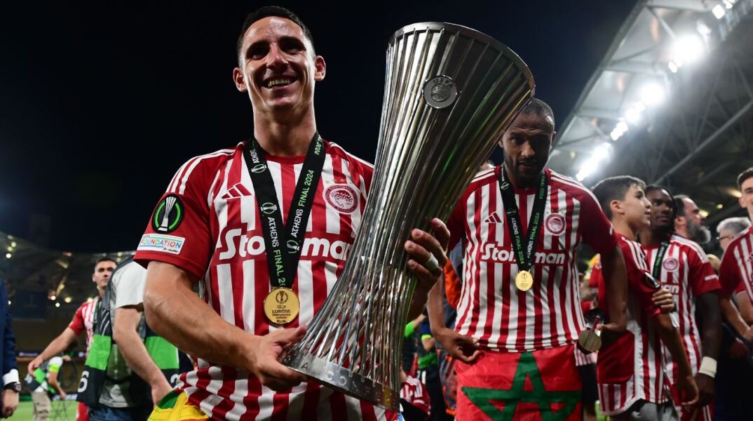 Ποντένσε σε Γιάννη Αντετοκούνμπο: «Έλα ρε πού είσαι; Έλα να γιορτάσουμε»