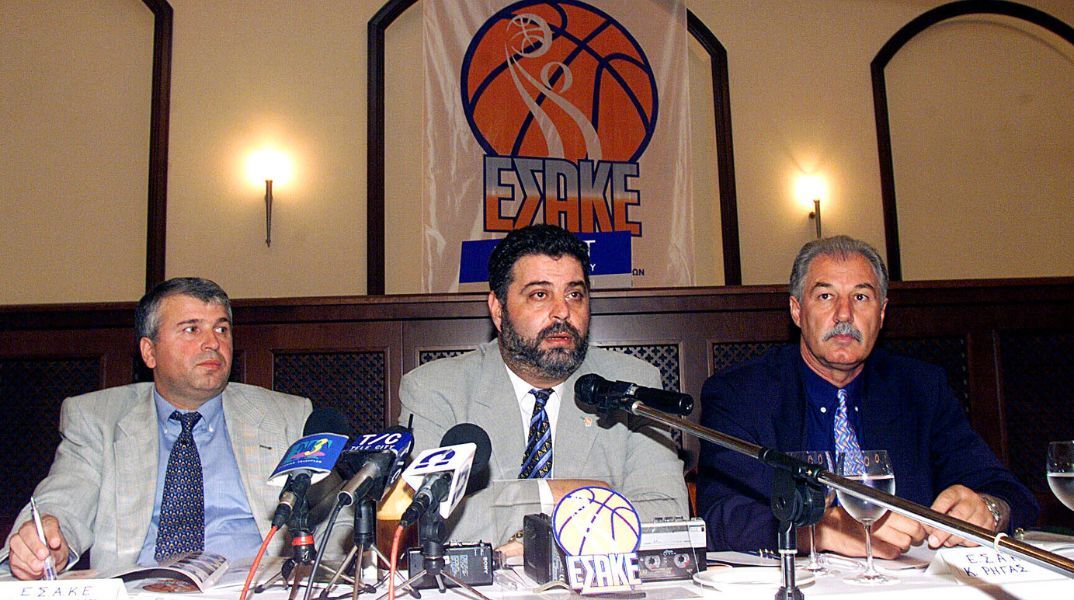 Θεόδωρος Καρατζάς: Πέθανε ο πρώτος πρόεδρος του ΕΣΑΚΕ - Αντιμετώπιζε χρόνιο πρόβλημα υγείας - Η πορεία του στον χώρο του ελληνικού μπάσκετ.