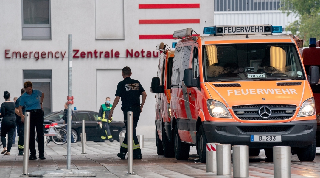 Άνδρας επιτέθηκε με μαχαίρι στη Γερμανία σε ακροδεξιό πολιτικό 