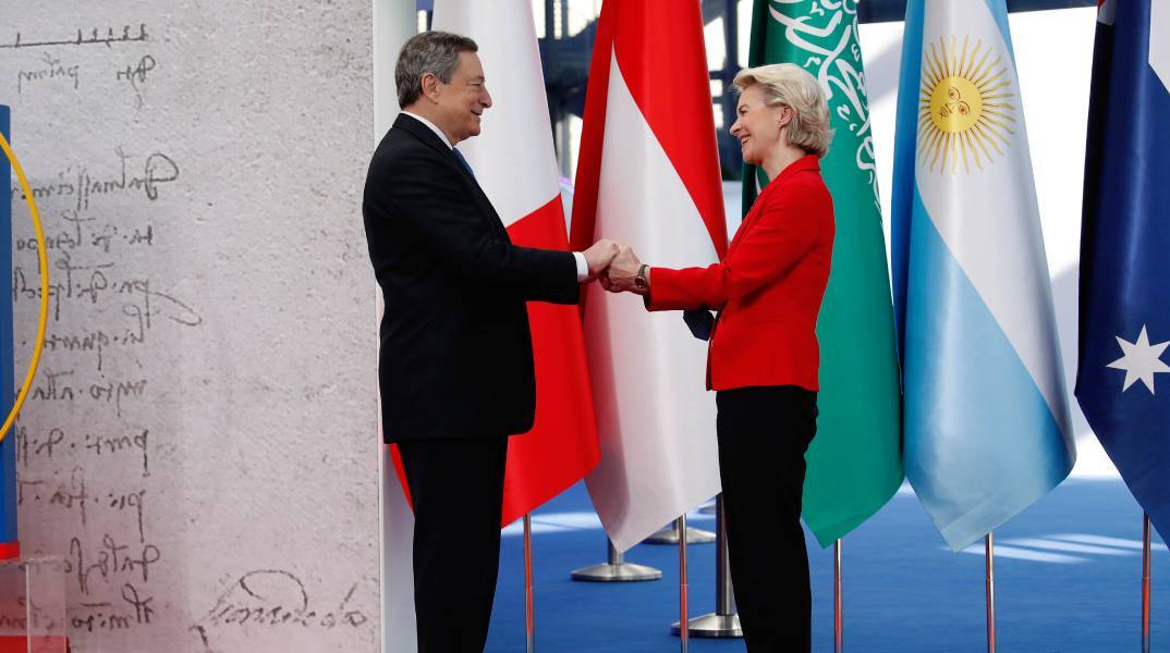 Φον Ντερ Λάιεν ή Μάριο Ντράγκι στο τιμόνι της Ευρώπης;