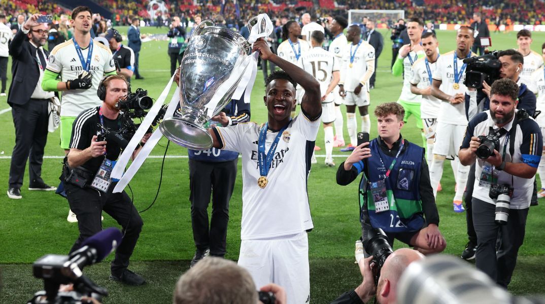 UEFA Champions League: Ο Βινίσιους της Ρεάλ Μαδρίτης κορυφαίος παίκτης της σεζόν 2023/24 - Καλύτερος νέος ο Τζουντ Μπέλιγχαμ - Ποιοι απαρτίζουν την ενδεκάδα.