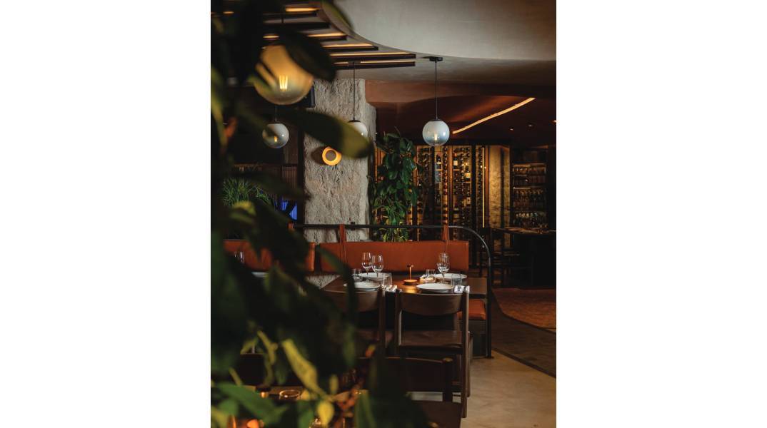 OX: Η ελληνική παράδοση στην ταβέρνα του σήµερα