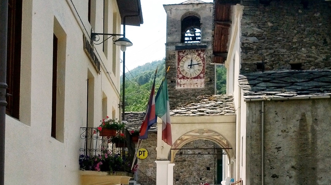 Δρομάκι στο χωριό Ίνγκρια 