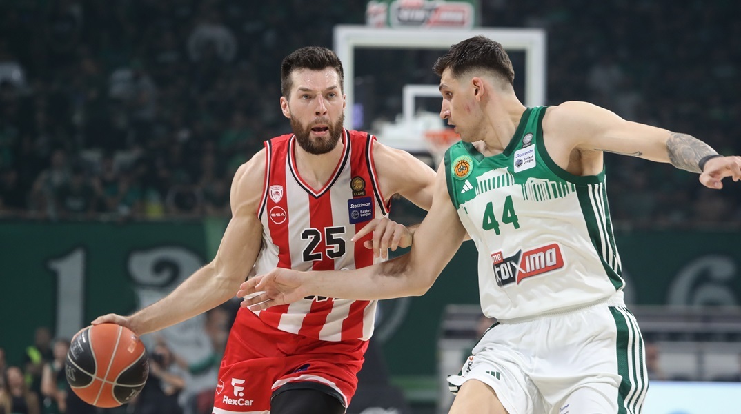 Basket League: Ο Ολυμπιακός επικράτησε του Παναθηναϊκού στο ΟΑΚΑ με 89-84 και έκανε το 1-0 στους τελικούς