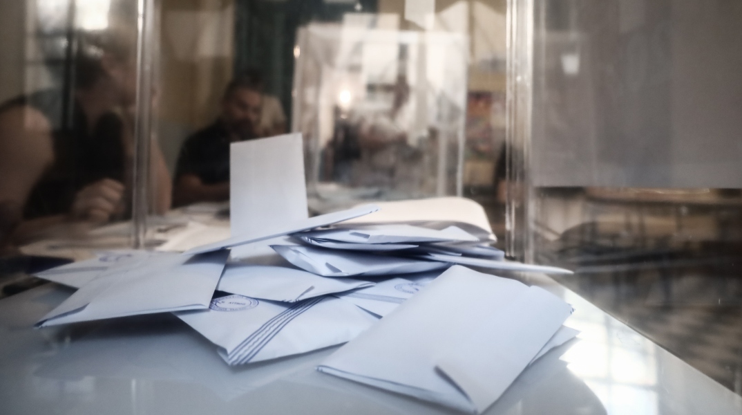 Ευρωεκλογές 2024: Τo 60% των Ευρωπαίων θα πάει στις κάλπες