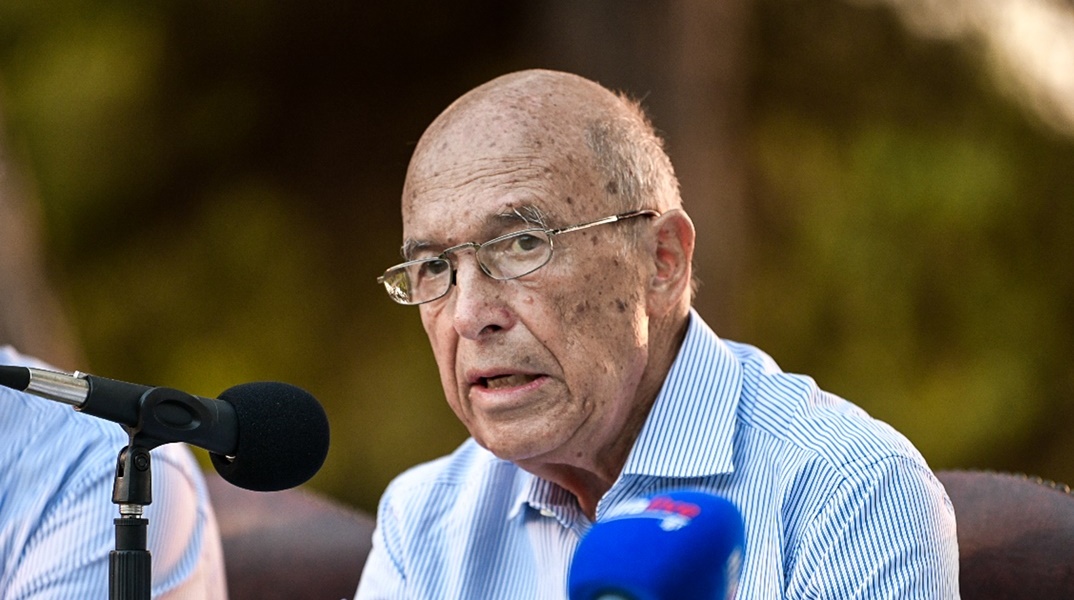 Κώστας Σημίτης