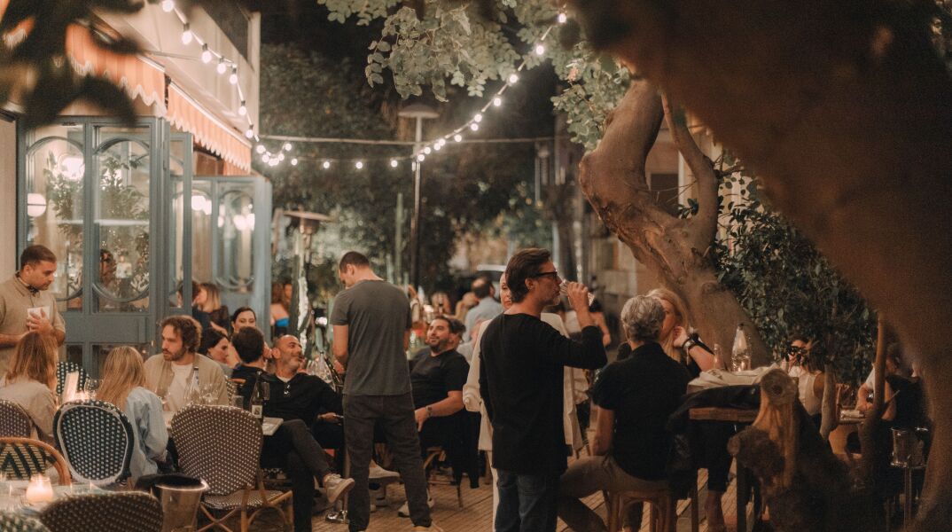 10 νέα εστιατόρια για τις καλοκαιρινές σου βόλτες