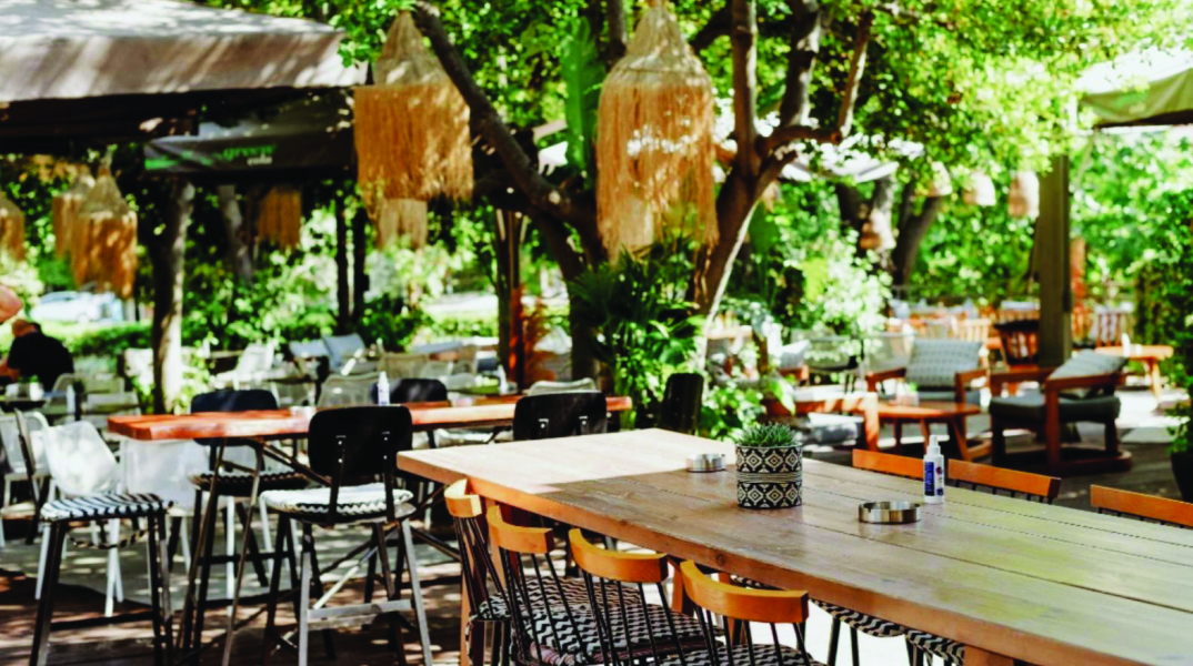 CHALET POLITEIA: Η all day όαση δροσιάς στα βόρεια προάστια