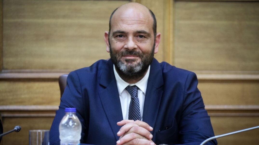 Ιάσων Φωτήλας: Ποιος είναι ο νέος υφυπουργός Πολιτισμού - Το βιογραφικό του