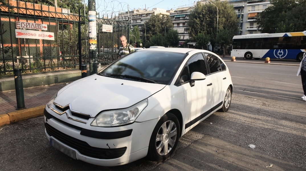 Ενδοοικογενειακή βία: Στα δικαστήρια ο γνωστός ποινικολόγος