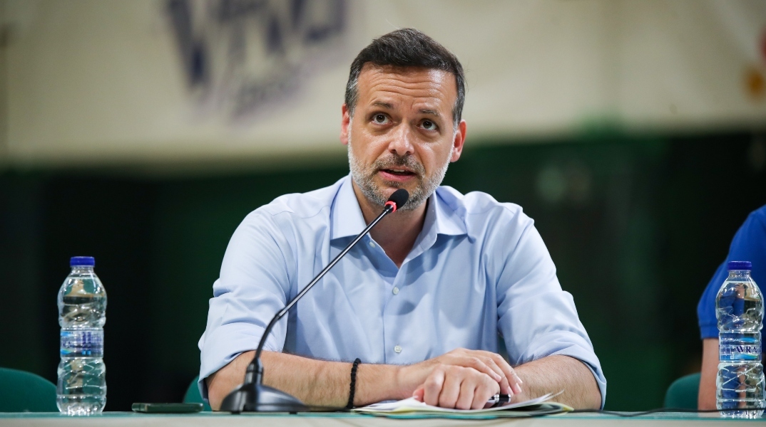 Ο Χάρης Δούκας