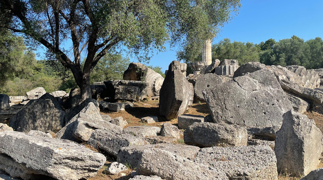 O Olaf Nicolai επανεξετάζει τις απαρχές της Ολυμπιακής Φλόγας στο Καλλιμάρμαρο