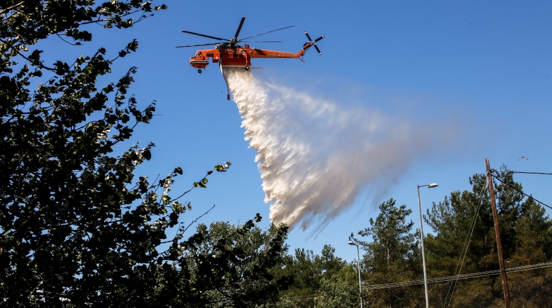 Φωτιά τώρα στην Κερατέα