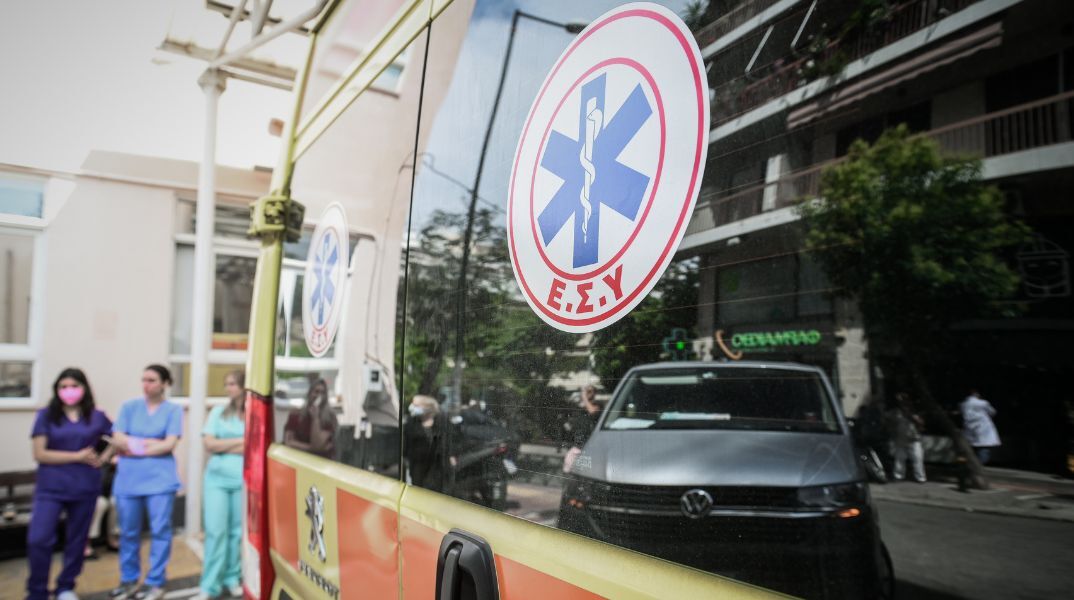 Μυτιλήνη: 8χρονος μεταφέρθηκε εσπευσμένα και νοσηλεύεται στη Μονάδα Εμφραγμάτων - Υπέστη ηλεκτροπληξία σε γήπεδο 5x5.