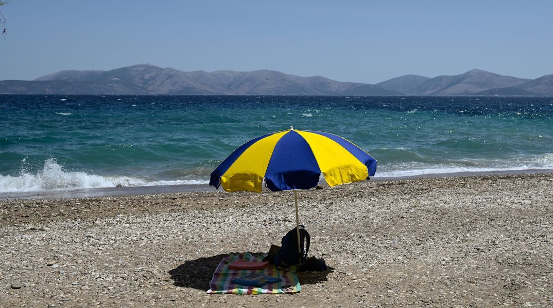Ο καιρός τη Δευτέρα του Αγίου Πνεύματος, 24 Ιουνίου - Παραμένει σε υψηλά επίπεδα η θερμοκρασία - Αναλυτική πρόγνωση από το meteo και την ΕΜΥ.