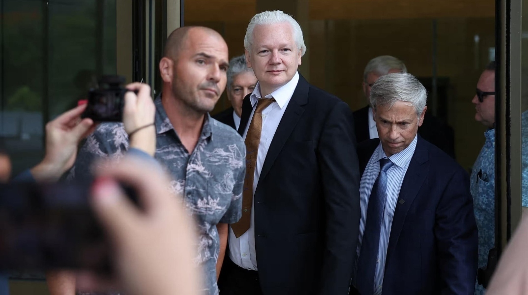 Τζούλιαν Ασάνζ: Το τέλος ενός δικαστικού αγώνα 14 ετών