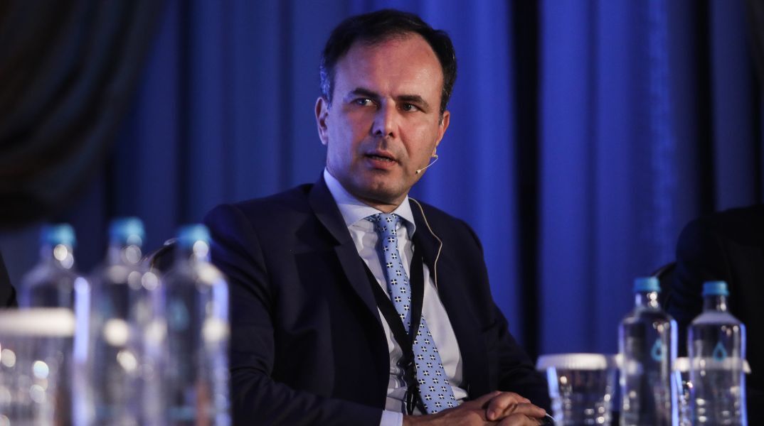 Αλέξης Πατέλης: Κυβερνητικό σχέδιο 15 σημείων για μείωση της ανεργίας και 400.000 νέες θέσεις εργασίας - Τα κύρια σημεία της συνέντευξής του στην ΕΡΤ.